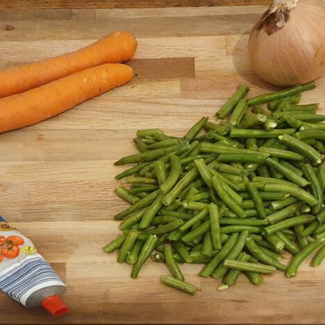 30 Minute Red Lentil Soup: All The Way From Turkey